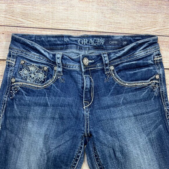 Grace In LA Capri Jeans Size 29 Embellished Cross Pockets Rhinestone Bling - Picture 14 of 15